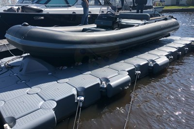 BoatLift 660 Plus - DMN 01.jpg